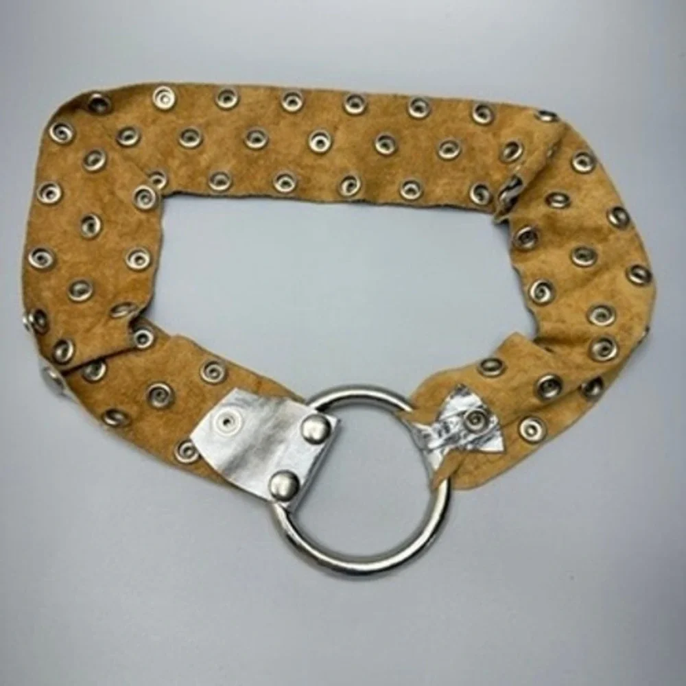 VTG Wide Silver Tone Leather Studded Snap Belt 39